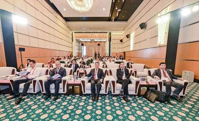 解读荷兰2025年氢能政策:绿氢生产认证流程与补贴金额详解,轻松掌握申请技巧 解读荷兰2025年氢能政策:绿氢生产认证流程与补贴金额详解,轻松掌握申请技巧